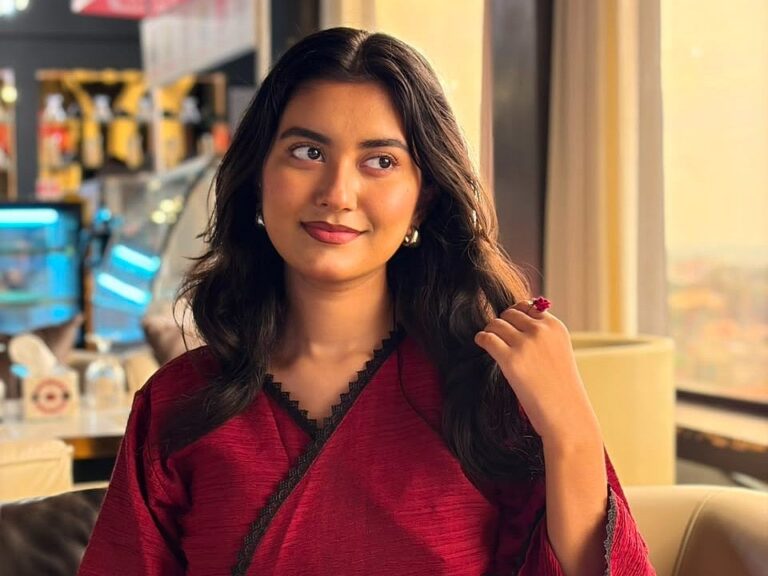 নব্বইয়ের দশকের প্রেমের গল্পে নতুন মিশনে লাবণ্য চৌধুরী