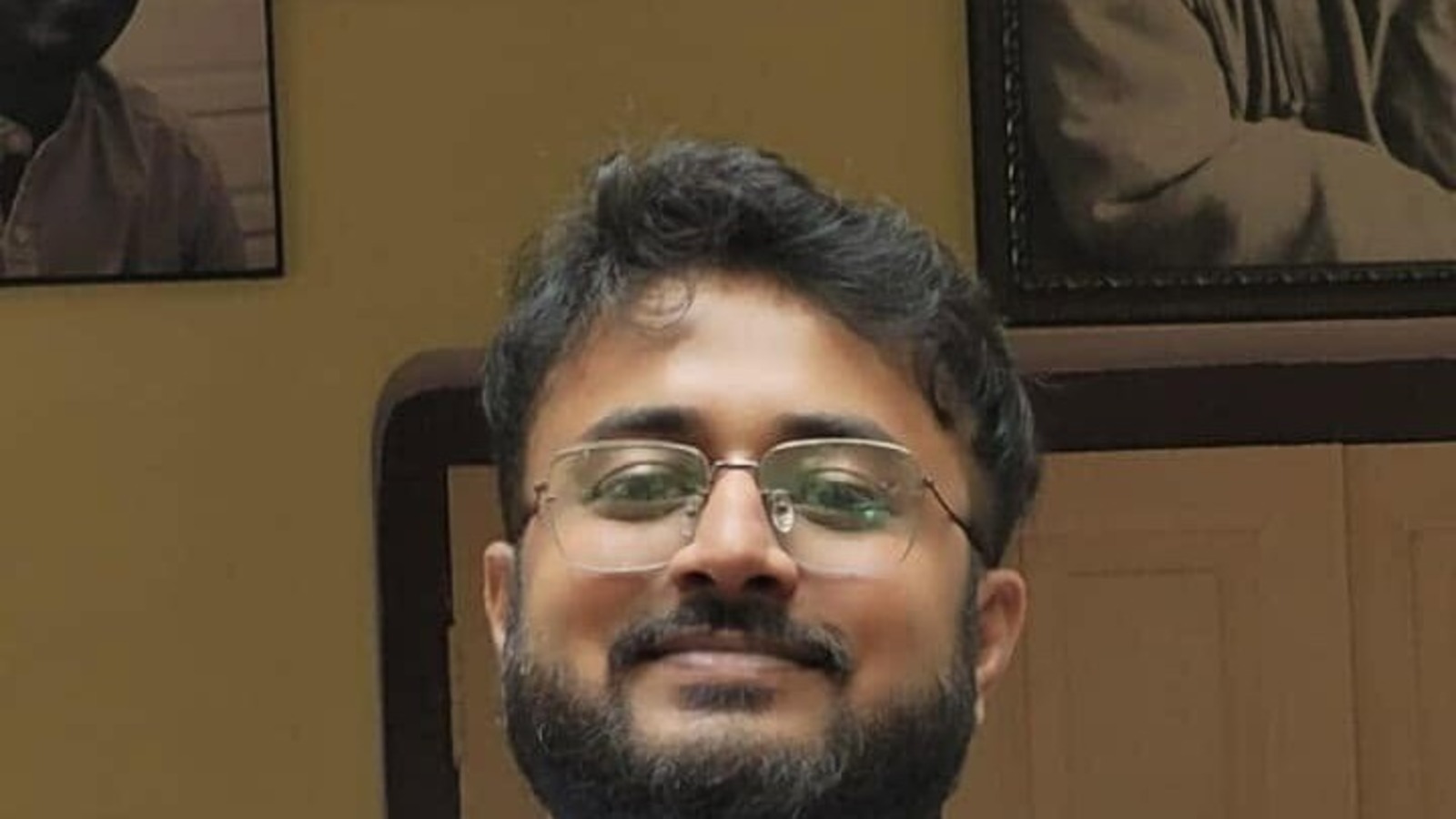 সৃজিত মুখোপাধ্যায়ের উইঙ্কল টুইঙ্কল ছবিতে নতুন অবতারে উন্মেষ গঙ্গোপাধ্যায়