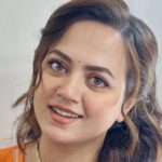 জনপ্রিয় মেগা ধারাবাহিক তারে ধরি ধরি থেকে বিদায় নিলেন অভিনেত্রী অহনা দত্ত