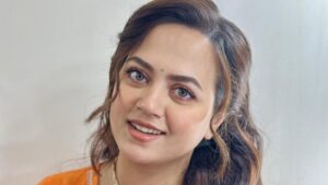 জনপ্রিয় মেগা ধারাবাহিক তারে ধরি ধরি থেকে বিদায় নিলেন অভিনেত্রী অহনা দত্ত