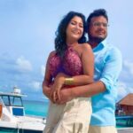 মালদ্বীপে আংটি বদল করলেন পরিচালক সপ্তাশ্ব বসু ও অভিনেত্রী অপালা চৌধুরী