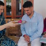 রাখিবন্ধন উৎসবে কৃতি শ্যাননের পোশাক নিয়ে কঙ্গনা রানাওয়াতের সমালোচনার কড়া জবাব দিলেন অভিনেত্রী