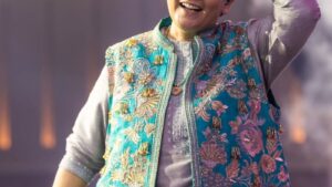 নবরাত্রি উৎসব ২০২৬ ফাল্গুনী পাঠকের লাইভ শোয়ের টিকিটের আকাশছোঁয়া মূল্যে ক্ষুব্ধ ভক্তরা