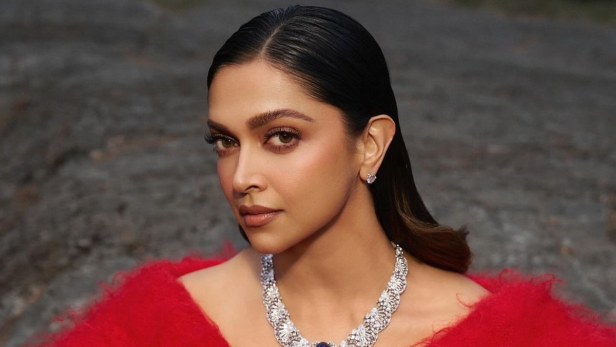 আট মাসের অন্তঃসত্ত্বা অবস্থাতেও রাকা সিনেমার শুটিংয়ে ব্যস্ত দীপিকা পাডুকোন