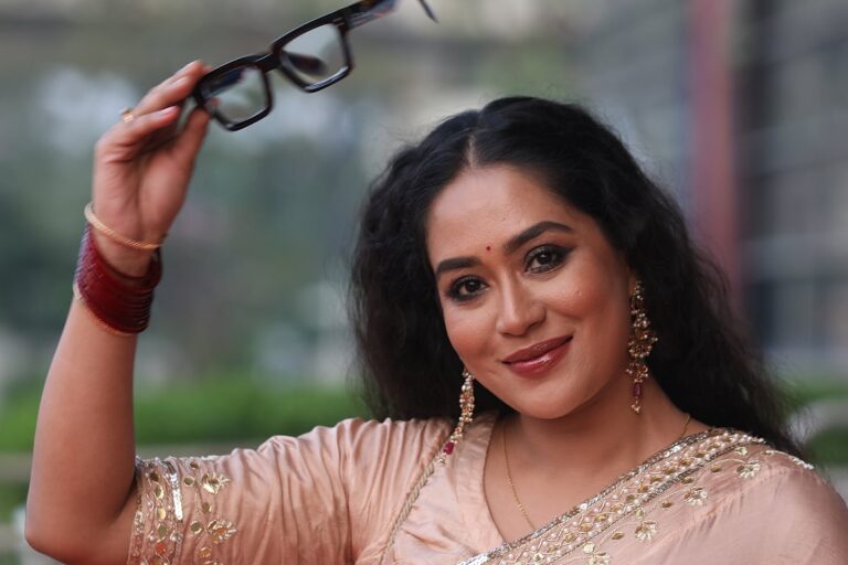 সামাজিক যোগাযোগমাধ্যমের সহিংসতায় বিরক্ত জাকিয়া বারী মম