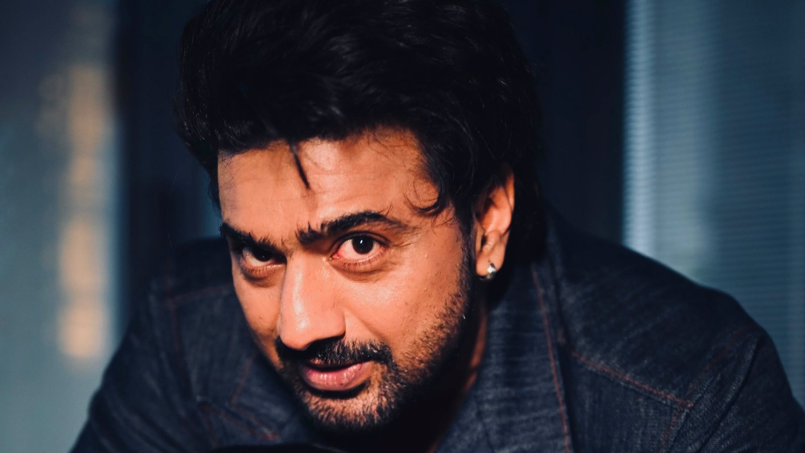 নতুন সিনেমার ঘোষণা দিয়ে স্বাধীনতা দিবসে ভক্তদের চমক দিলেন দেব