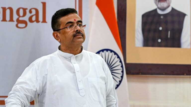 ভারত ছাড়ো আন্দোলনের ৮৪তম বার্ষিকীতে সংগ্রামীদের স্মরণ ও গণতন্ত্র রক্ষাকারীদের সম্মান জানাল রাজ্য সরকার