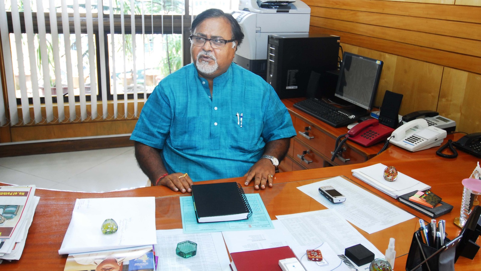 শুভেন্দু অধিকারীকে লক্ষ্যবস্তু করার ষড়যন্ত্রে উদ্বিগ্ন পার্থ চট্টোপাধ্যায়