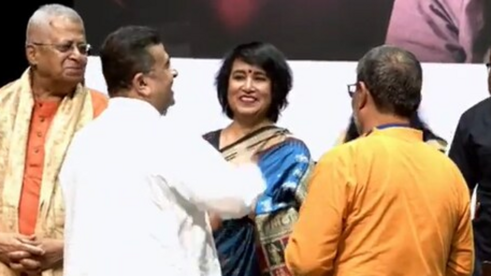 দীর্ঘ ১৯ বছর পর কলকাতায় ফিরলেন তসলিমা নাসরিন নিরাপত্তা নিশ্চিতের আশ্বাস মুখ্যমন্ত্রীর