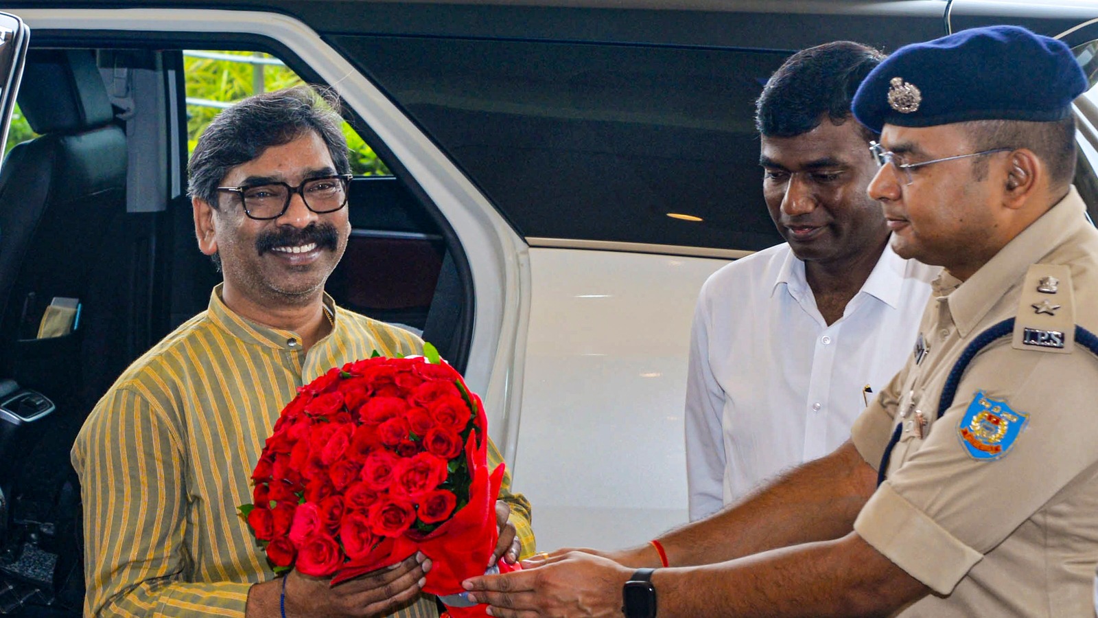 নিয়োগে দুর্নীতির অভিযোগে উত্তাল ঝাড়খণ্ড, মুখ্যমন্ত্রীর পদত্যাগের দাবিতে অনড় আন্দোলনরত শিক্ষার্থীরা