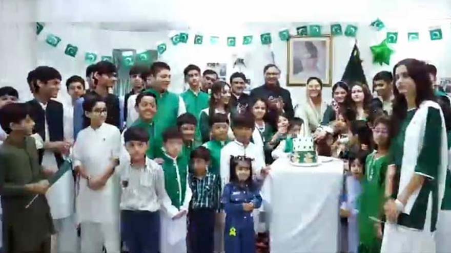 নয়াদিল্লি ও ঢাকায় উৎসাহ উদ্দীপনার মধ্য দিয়ে পাকিস্তানের স্বাধীনতা দিবস উদযাপিত