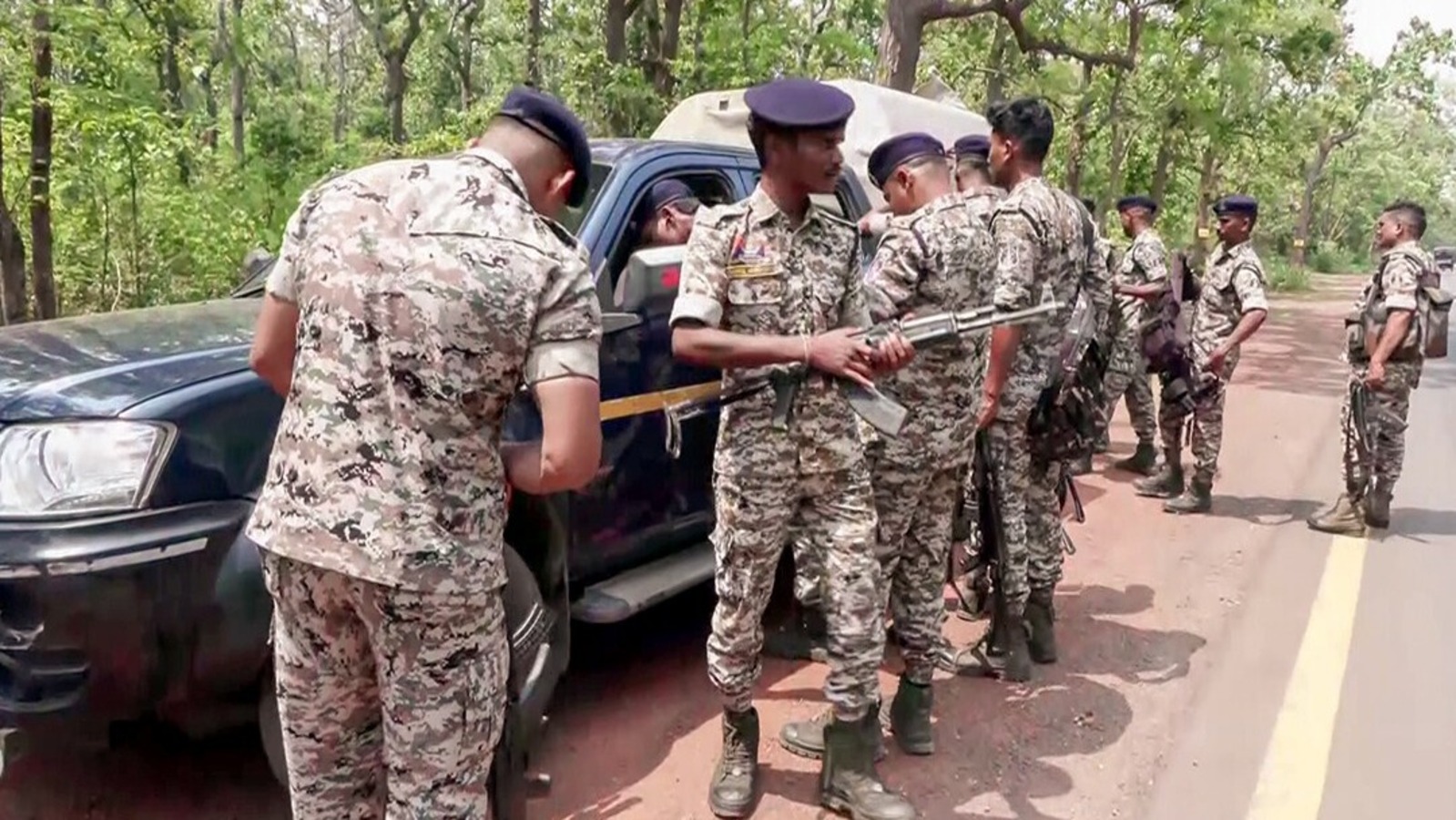 মাওবাদী নেতা আকাশকে ধরতে বাংলা ও ঝাড়খণ্ড পুলিশের যৌথ অভিযান শুরু