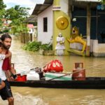 অসমের বন্যায় ডিঙি নৌকায় দুই হাজার মানুষের প্রাণ বাঁচিয়ে নায়ক শ্রাবণ কুমার