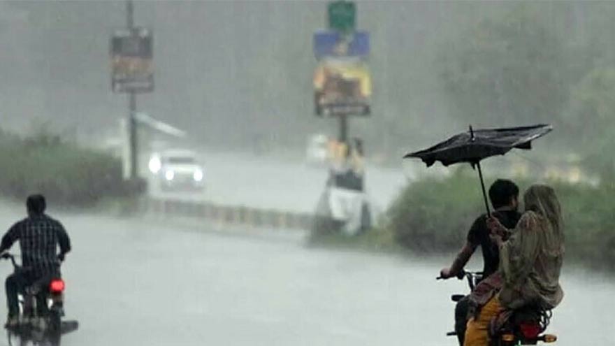 লাহোরে ভারী বর্ষণ, জলমগ্ন জনপদ ও নিষ্কাশন তৎপরতা অব্যাহত