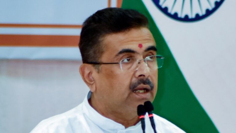 অন্নপূর্ণা যোজনায় আয়ের ঊর্ধ্বসীমা নির্ধারণ মুখ্যমন্ত্রীর, অপপ্রচারের দায়ে নেতাজি অবমাননাকারীদের বিরুদ্ধে আইনি ব্যবস্থার হুঁশিয়ারি