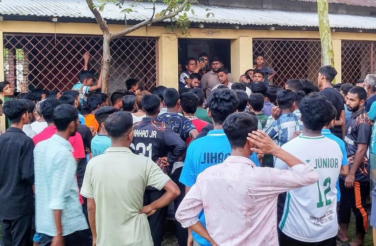 Students and Guardians Lock Teachers in Classroom Following Poor SSC Exam Results in Sherpur