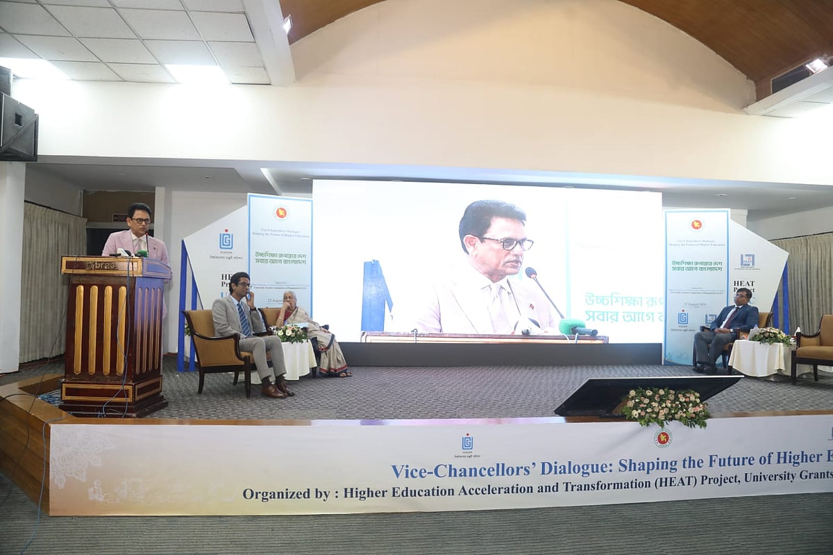 Bangladesh Plans to Establish Postgraduate University to Enhance Research and Innovation