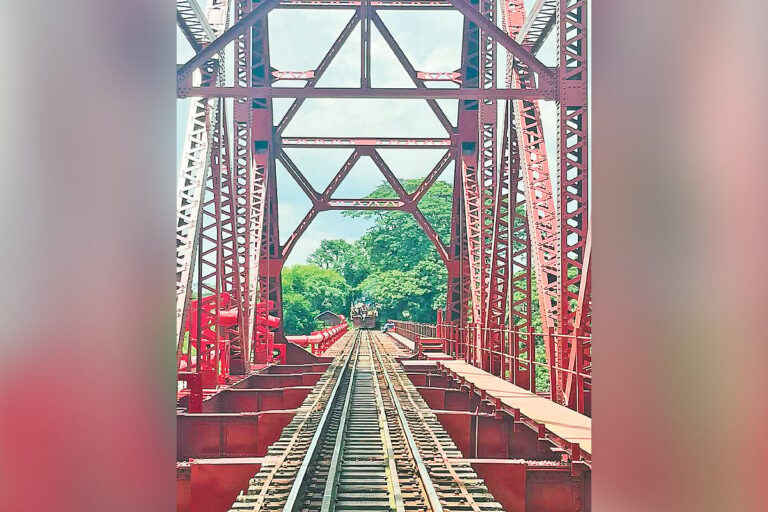 Faulty locomotive traction motors cause frequent train stalls on Bhairab railway bridge