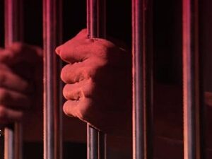 Mobile court sentences man to two years for posing as police informant to extort money