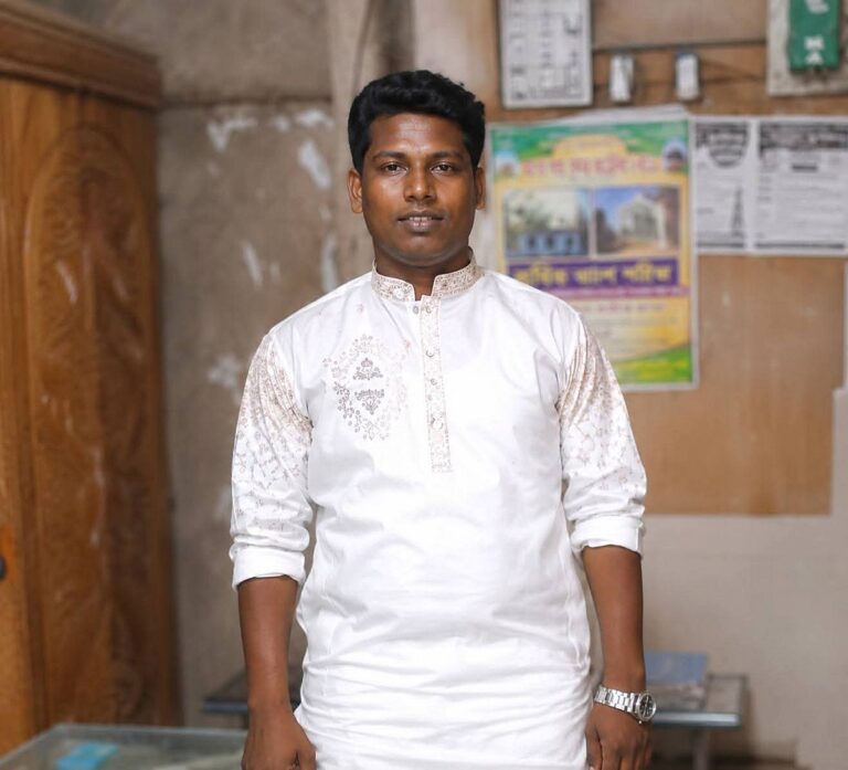 Five police officers wounded as notorious criminal Mubarak Hossain arrested following shootout in Fatikchhari