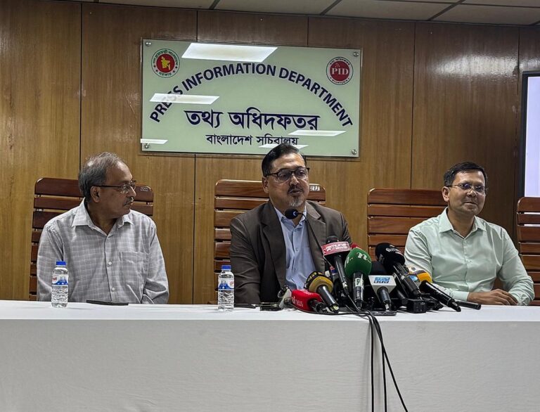 Government Approves Significant Base Salary Hike for Civil Servants in Phased Implementation Plan