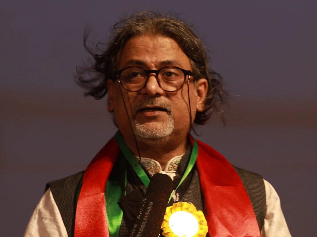 Court bans foreign travel for Awami Jubo League Chairman Sheikh Fazle Shams Parash and two others over corruption probe