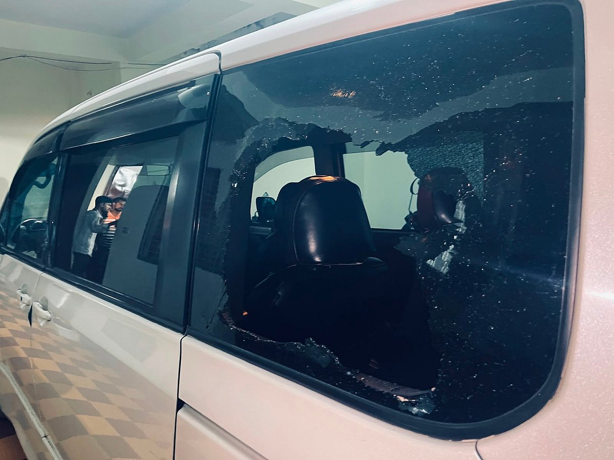 Jamaat-e-Islami MP Amir Hamza vehicle vandalized during clashes in Kushtia