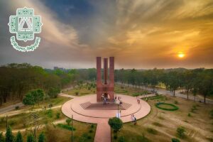 Jahangirnagar University students assault and shear outsider after accusing him of intoxication