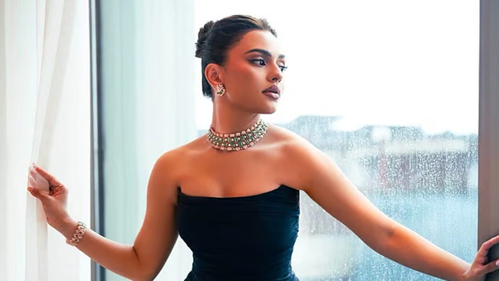 Dhallywood actress Nusrat Faria captivates fans with bold social media photoshoot