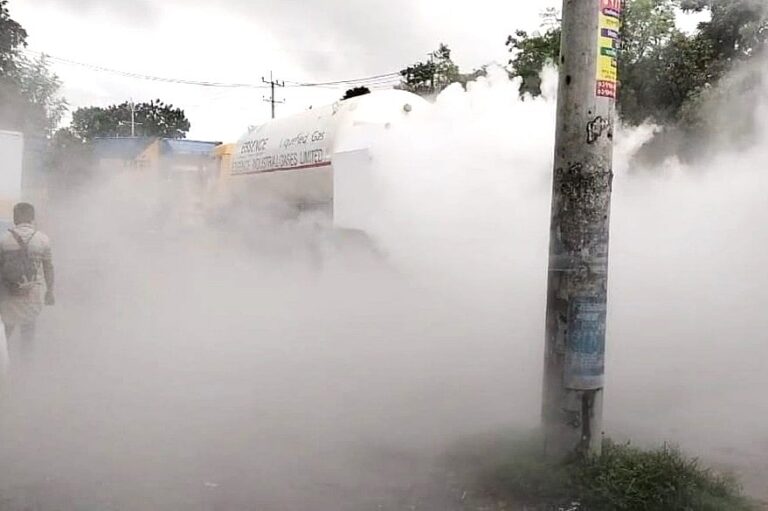 Liquid Nitrogen Tanker Explosion Causes Panic on Natore Highway