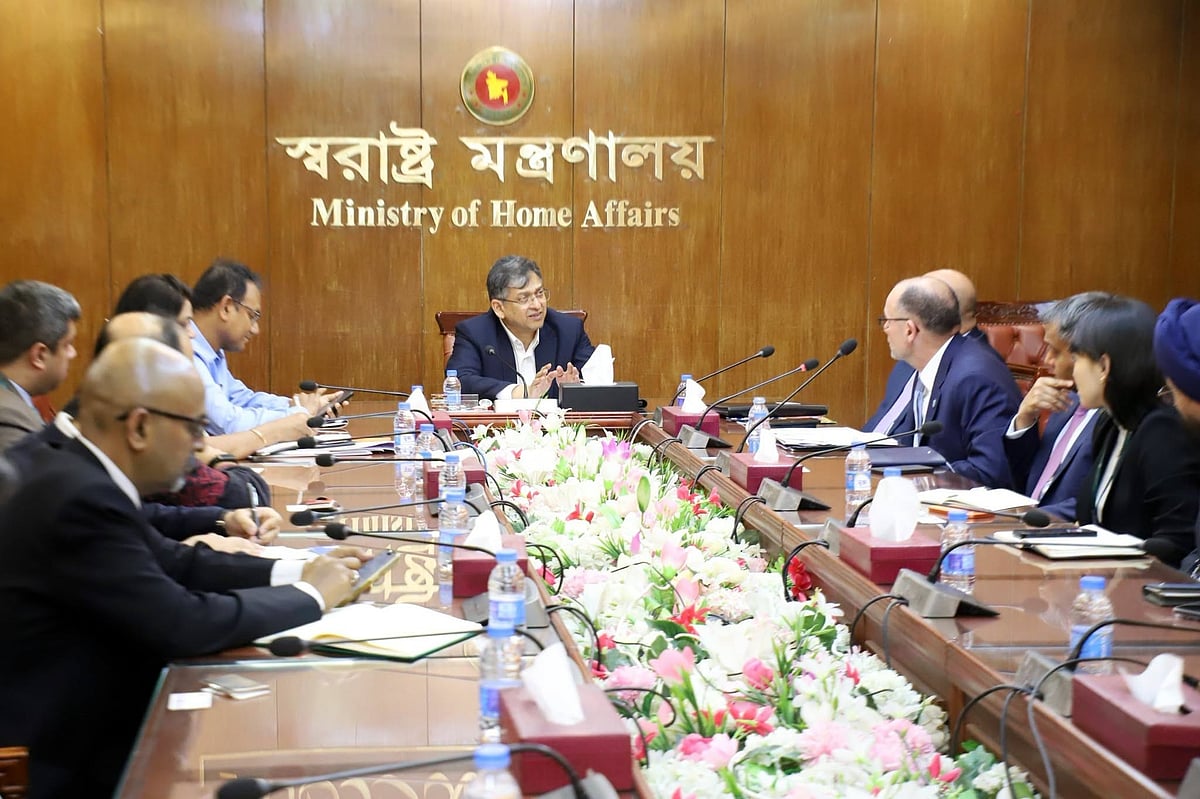 Bangladesh Home Minister urges increased US investment with promise of improved security and business environment