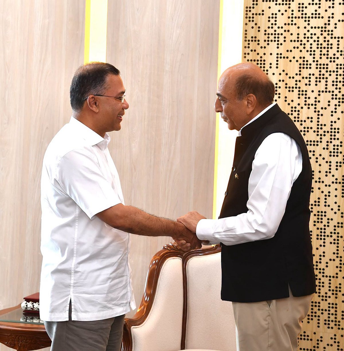 Indian High Commissioner Dinesh Trivedi Holds Courtesy Meeting with Prime Minister Tarique Rahman in Dhaka