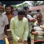 Local BNP leader sparks online debate after ribbon-cutting ceremony for makeshift bridge in Barguna