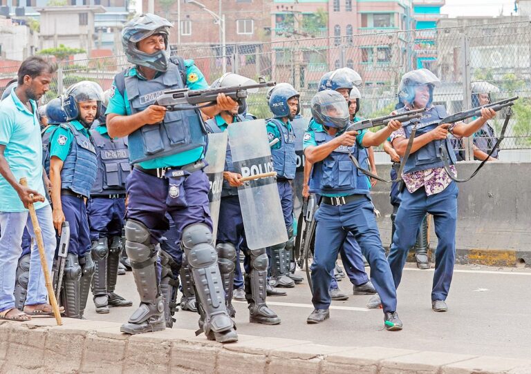 Prosecution tells tribunal police used military-grade 7.62mm ammunition against July uprising protesters