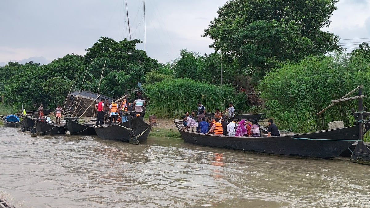 Viral social media fame transforms remote Rajshahi river island into tourist hotspot nicknamed Mini Switzerland