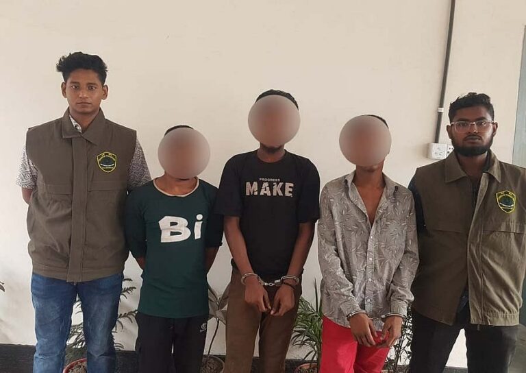 Counter Terrorism and Transnational Crime unit arrests four suspects for attempted robbery in Jatrabari