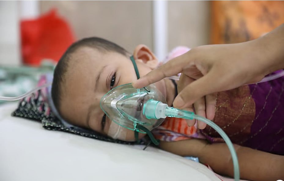 Measles symptoms claim four more lives in Bangladesh as total death toll reaches 967