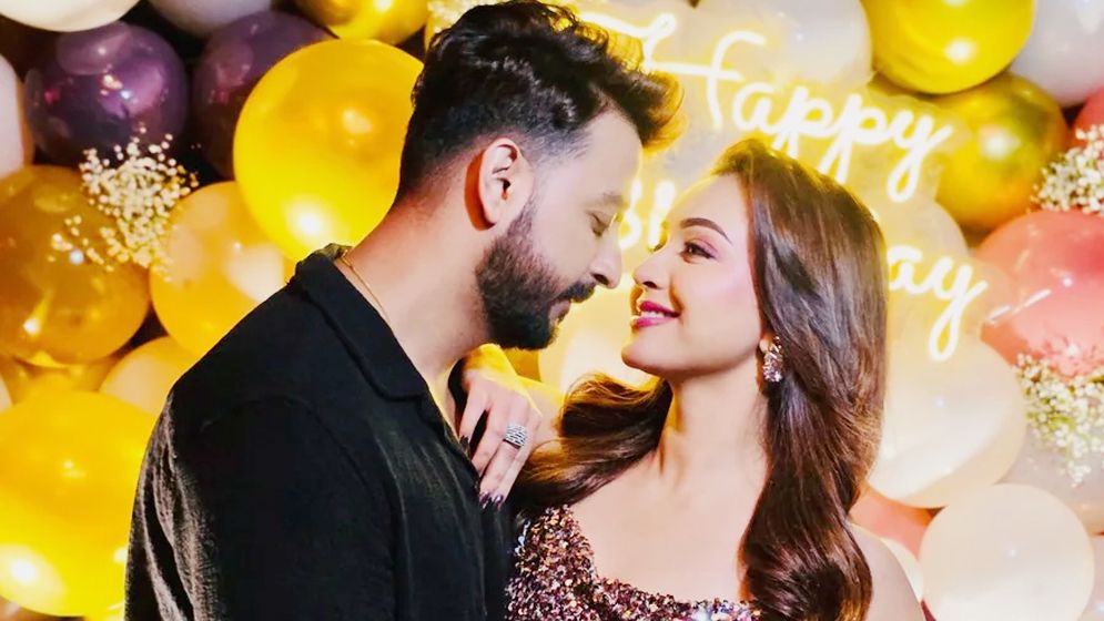 Koushani Mukherjee dismisses breakup rumors with public birthday tribute to Bonny Sengupta