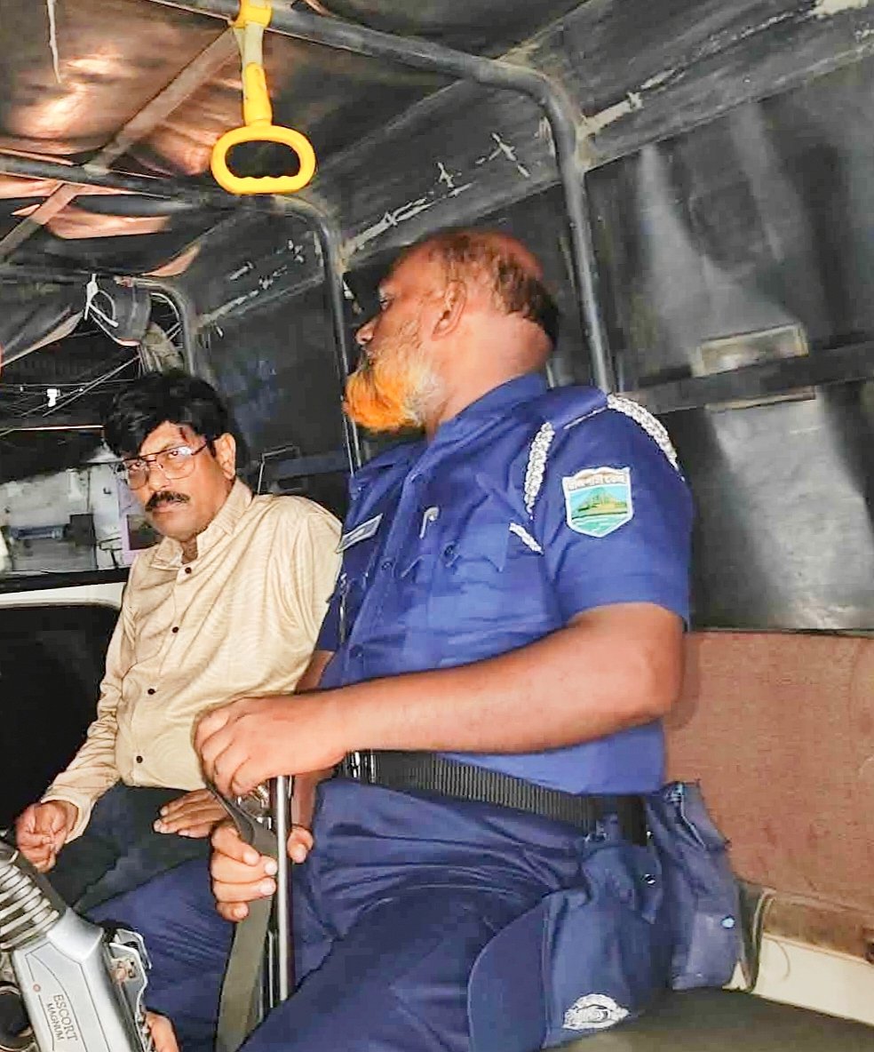 Fake doctor jailed and fined in Bogura for illegal medical practice