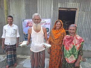 Saudi expatriate gifts two lakh taka to Gaibandha farmer after rodents destroy life savings