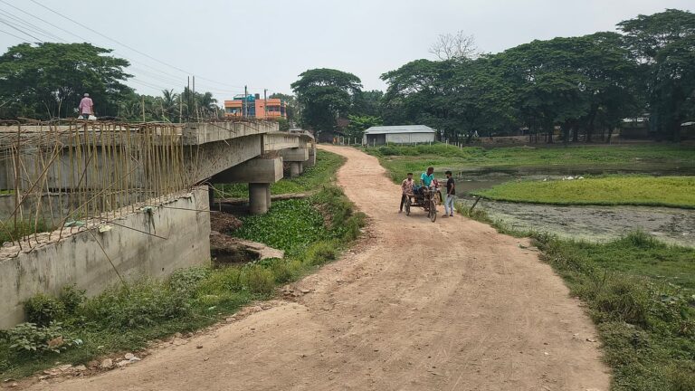 Design Flaws Halt Construction of Eight Bridges in Jessore Raising Waste Concerns