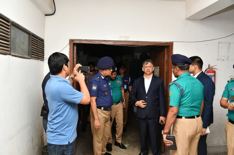 Home Minister Salahuddin Ahmed orders improved public services during surprise inspection of Tejgaon Police Station