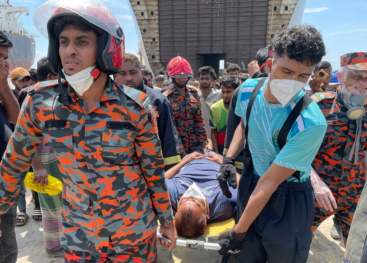 Nine workers die in toxic gas leak at Sitakunda shipbreaking yard despite pending safety lawsuit