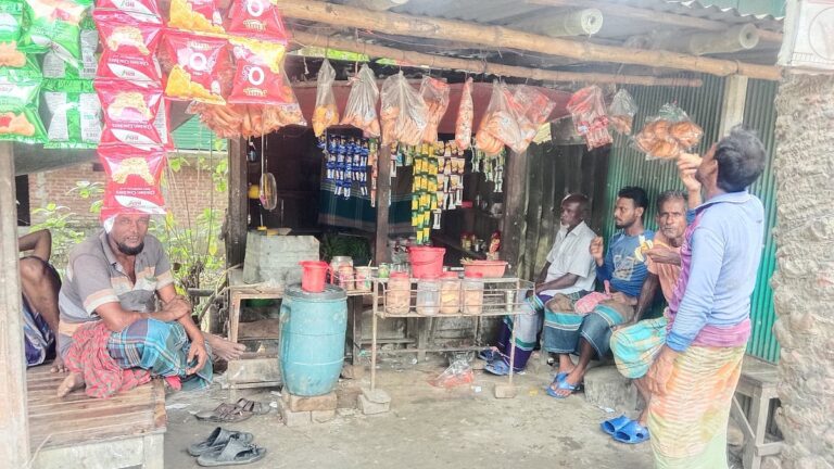 Unattended Tea Stall in Jhenaidah Operates Successfully on Honesty and Mutual Trust