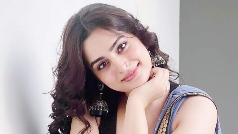 Actress Ayesha Khan Sparks Engagement Rumors Following Social Media Post Featuring Diamond Ring