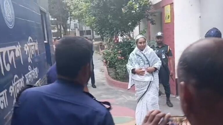 Former Education Minister Dipu Moni Returns to Munshiganj Jail After Parole for Husbands Funeral