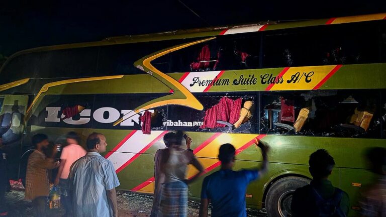Locals Rescue 30 Passengers After Fire Breaks Out on Moving Bus in Ramu
