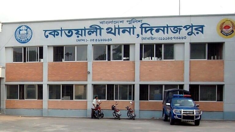 দিনাজপুরে ব্রিজের নিচ থেকে অজ্ঞাতপরিচয় ব্যক্তির লাশ উদ্ধার
