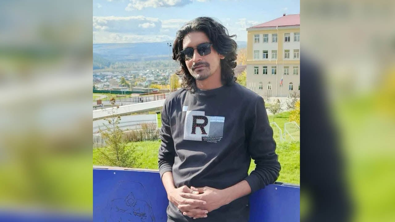 রাশিয়ায় নিহত কুষ্টিয়ার শিক্ষার্থী অনিকের দাফন সম্পন্ন