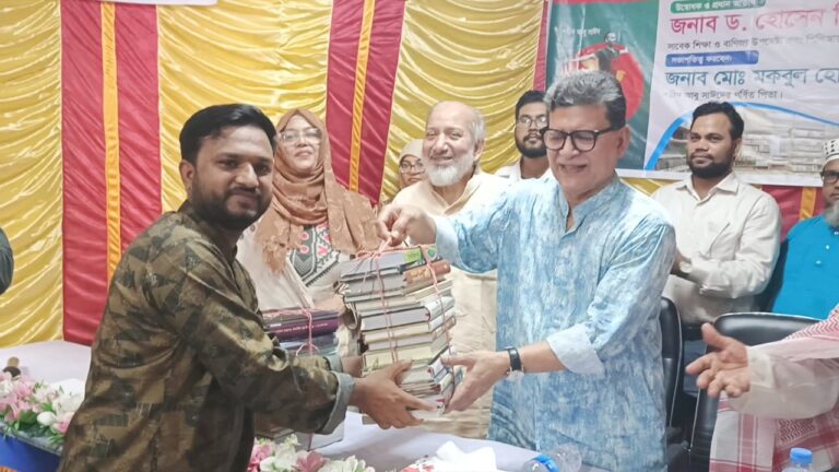 পীরগঞ্জে শহীদ আবু সাঈদ স্মৃতি কমিউনিটি পাঠাগারের উদ্বোধন